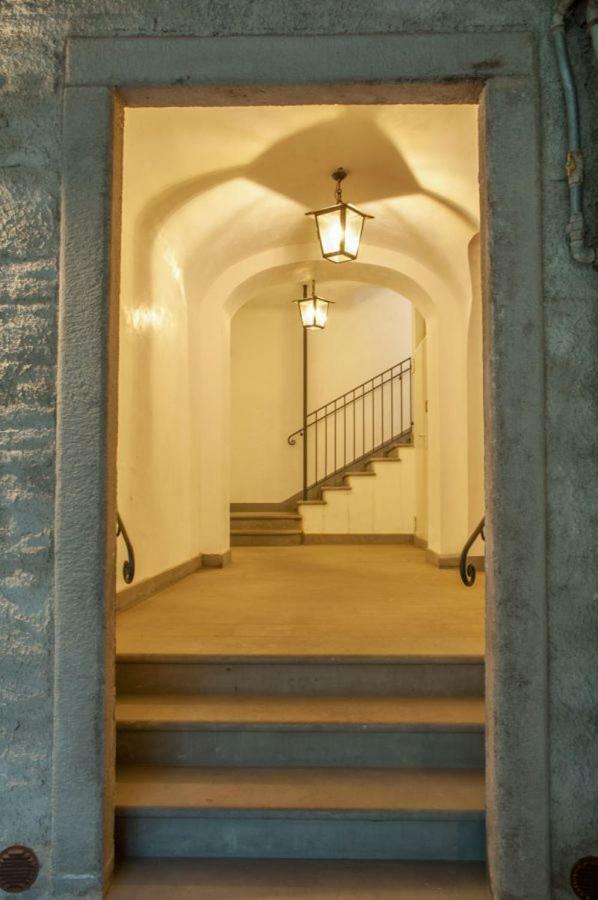 Art Gallery Apartment Bergamo